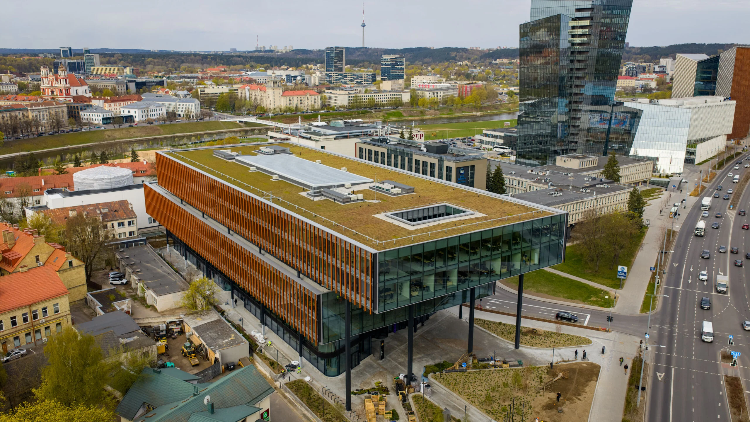 Verslo centras „Sąvaržėlė“: architektūra, kurianti ryšį su miestu 3 Savarzele 4 Lords LB Asset Management nuotr.60 scaled
