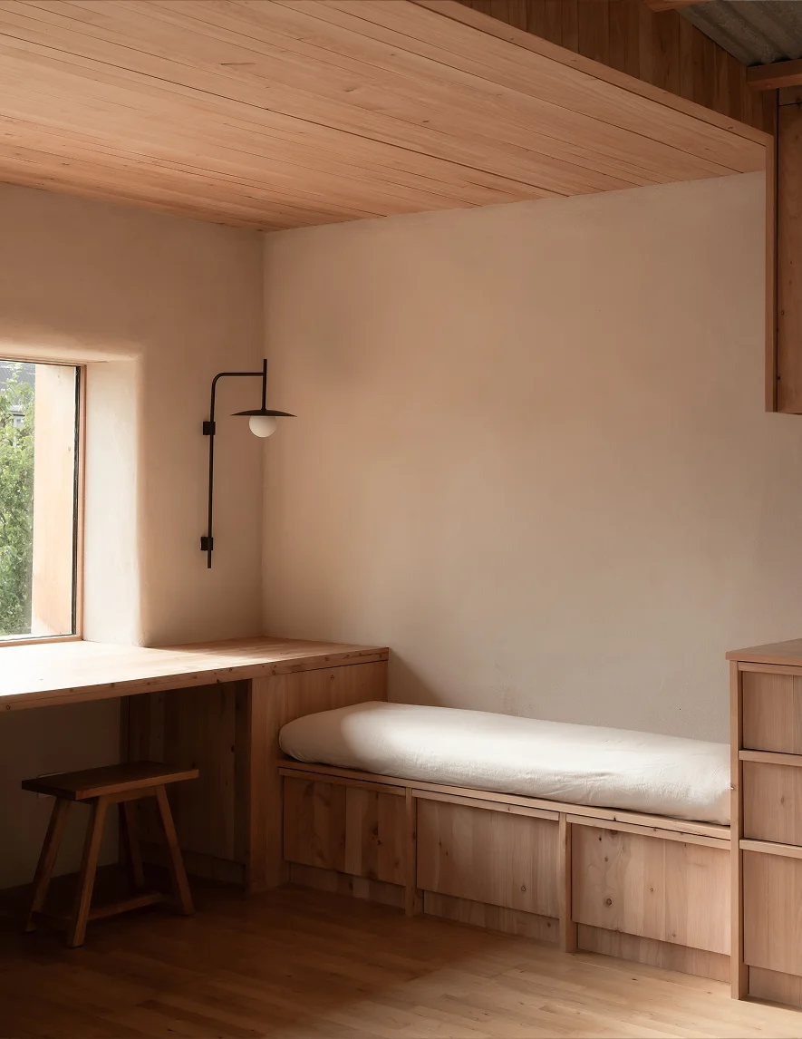 Namas, kuris nepalieka pėdsako: laikinas būstas N. Zelandijoje 2 Yakisugi Cabin Alki Architecture Studio 02