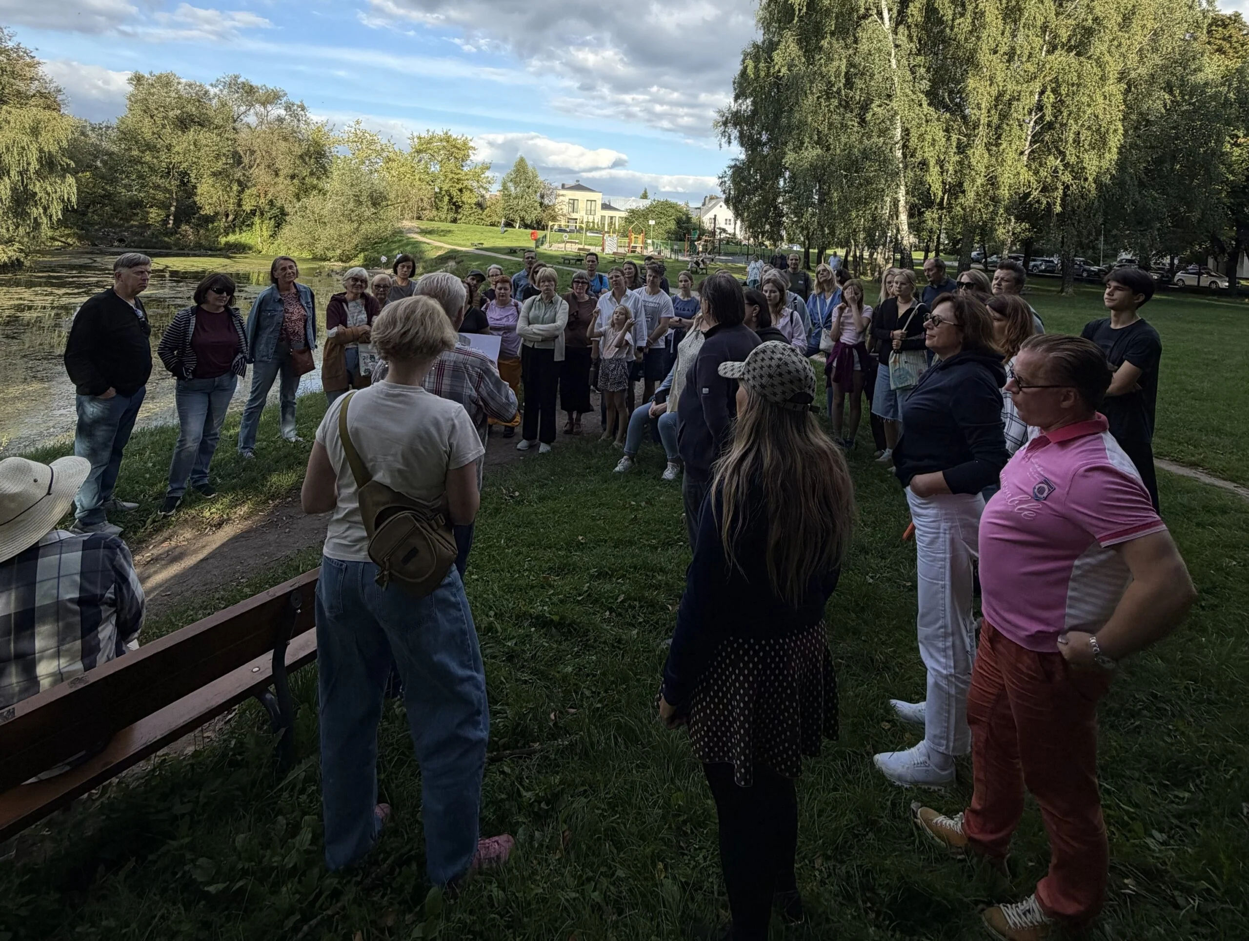 Žvėryno šaltinių slėnio ateitį kurs drauge su bendruomene: kviečia į kūrybines dirbtuves 2 Ekskursija po Zveryno saltinius 5 scaled