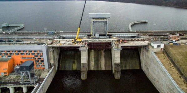 Baigiama Kauno hidroelektrinės tilto rekonstrukcija 1 Kauno hidroelektrinės tiltas