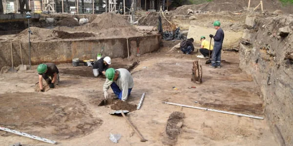 Archeologų radiniuose – Klaipėdos miesto istorijos pėdsakai 1 „Klaipėdos pilies ir bastionų komplekso restauravimas ir atgaivinimas“
