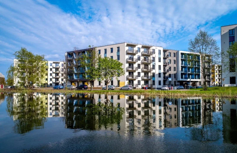 Išankstinės sutartys gegužę augino NT sandorių skaičių 1 butų sandorių statistika