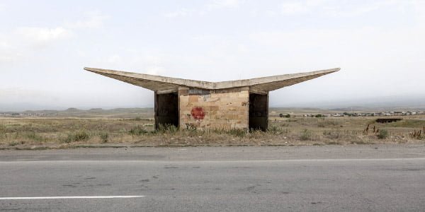 „Sovietinės autobusų stotelės“