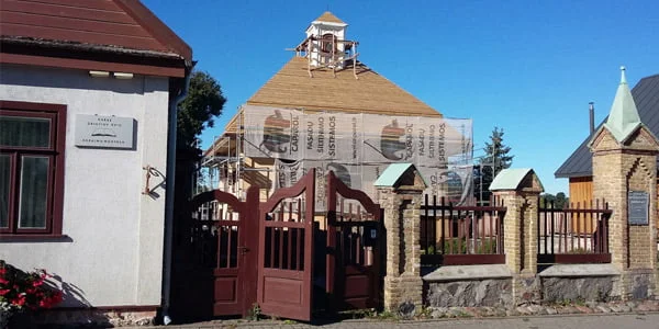 Ruošiamasi restauruoti seniausios Lietuvoje karaimų kenesos stogą 1 Trakų kenesa